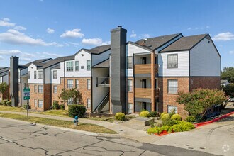 Building Photo - Trinity Apartments