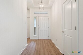 Building Photo - 8623 Chena Rdg Dr