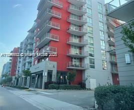 Foto del edificio - 7875 NW 107th Ave