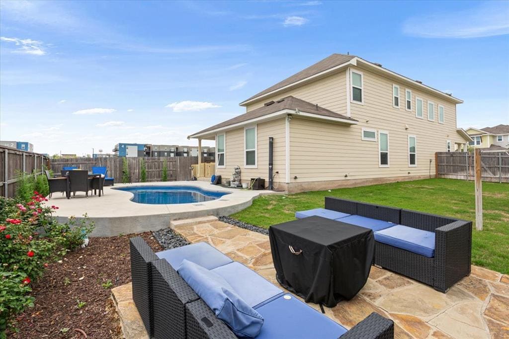 Primary Photo - 5001 Black Onyx Dr