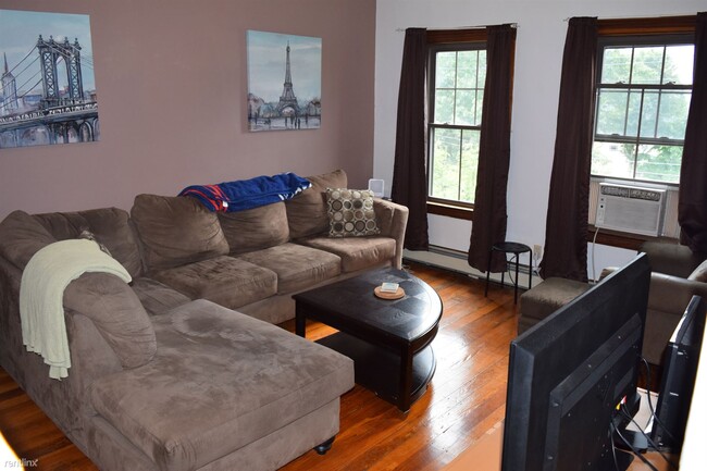 Building Photo - 1 br, 1 bath  - 299 Elliot St