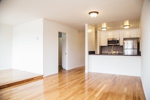 Foto del interior - West Knoll Plaza Apartments