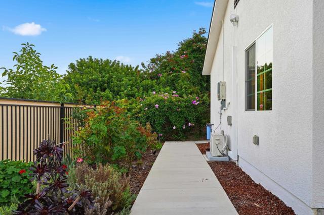 Foto del edificio - 3372 Par Dr