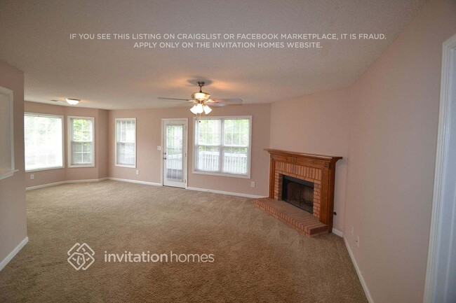 Foto del edificio - 4827 Baker Plantation Dr