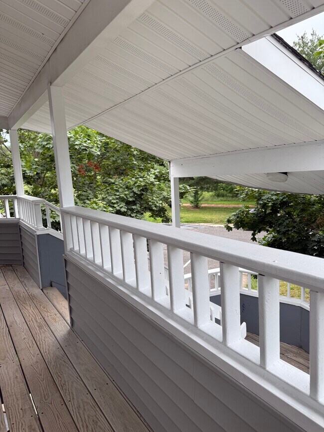 Foto del edificio - 102 Brighton Ct