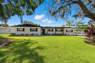 Building Photo - 401 Blueberry Ln