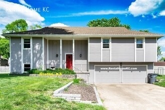 Building Photo - 15211 Navaho Dr