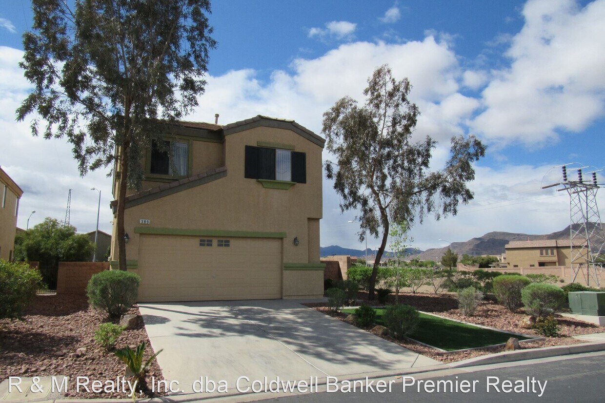 Primary Photo - 3 br, 2.5 bath House - 389 Red Eucalyptus Dr.