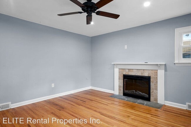 Building Photo - 3 br, 2 bath House - 42 Barren Road