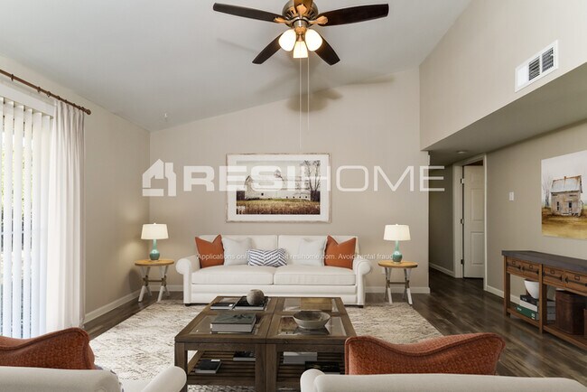 Building Photo - 1501 Lorraine Drive