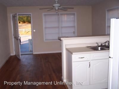 Building Photo - 5983 Peco Ln