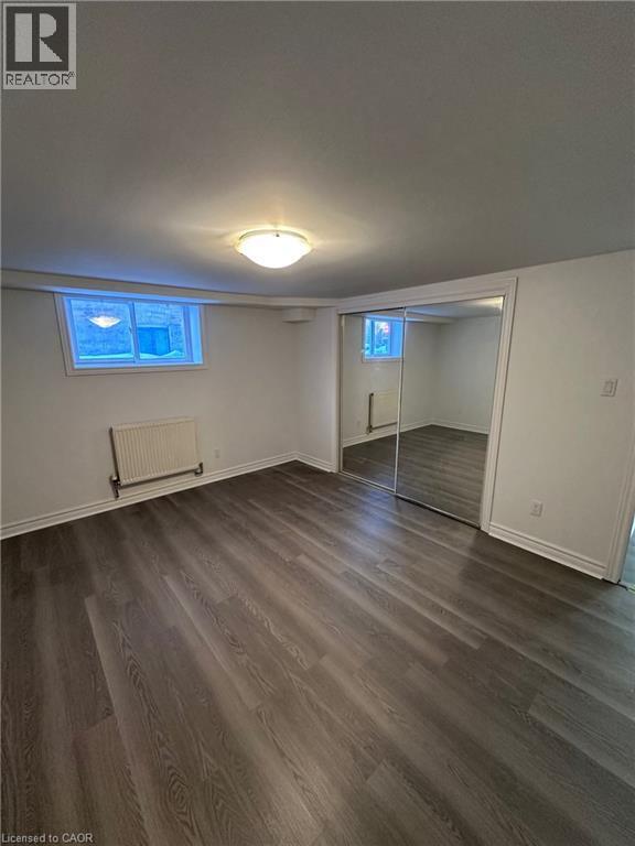 Photo du bâtiment - 1667 Bathurst St