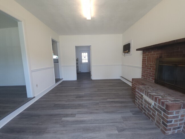 Foto del edificio - 846 Drawbridge Dr