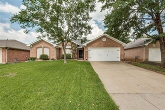 Building Photo - 609 Coal Creek Dr