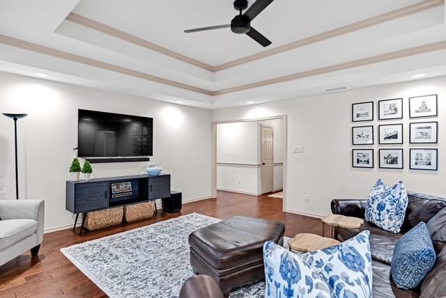 Foto del edificio - 5202 Heatherdale Dr