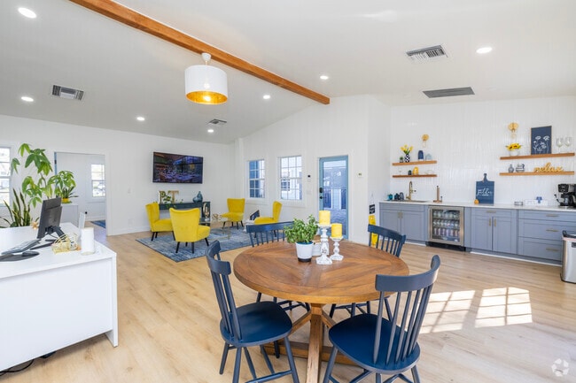 Clubhouse/Leasing Office - Pine Tree Apartments