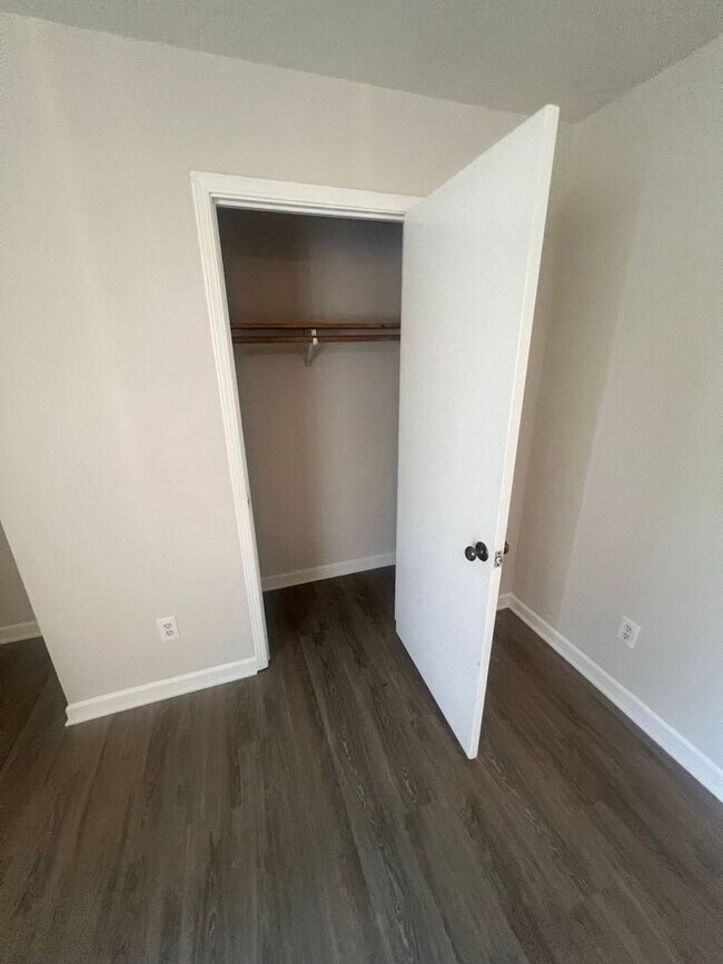 Foto del edificio - 3112 Dove Ct