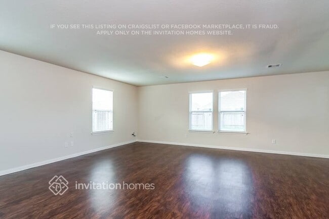 Foto del edificio - 6111 El Oro Dr