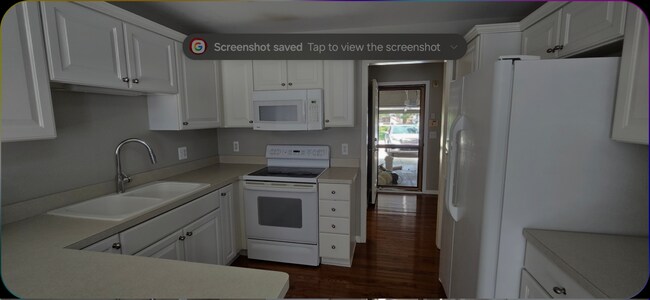 Foto del edificio - Beautiful 3 bed 3 bath two story condo. St...