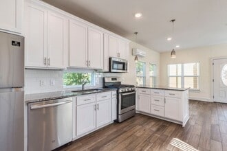 Building Photo - 3702 Tower View Ct