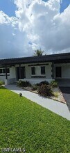 Building Photo - 1118 NE Pine Island Ln