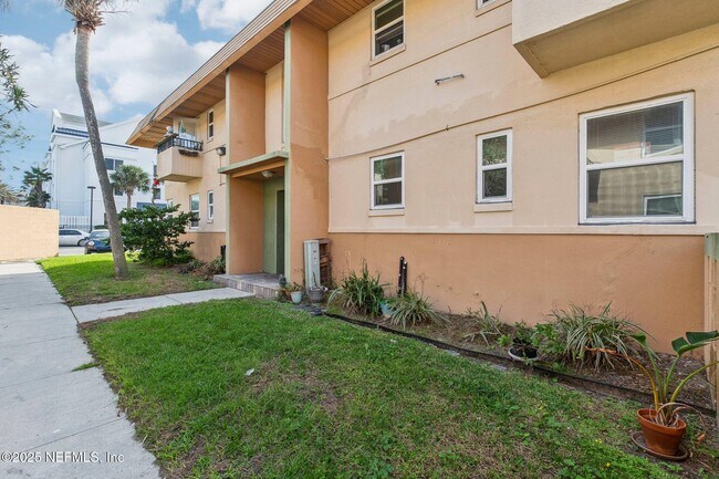 Foto del edificio - 226 16th St N