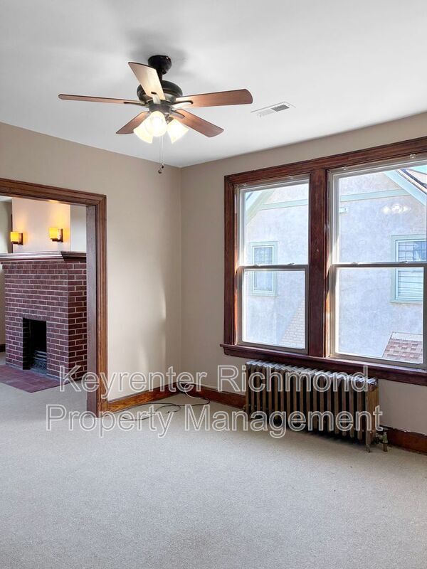 Foto del edificio - 2806 Hawthorne Ave