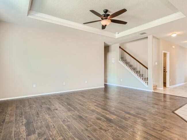 Building Photo - 303 Rustic Willow