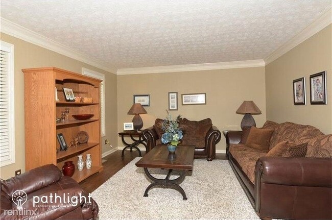 Building Photo - 4 br, 2.5 bath House - 54 Chase Ridge Ct UNIT
