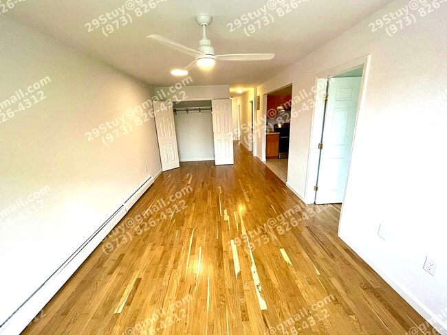 Building Photo - 29 Stuyvesant Ave