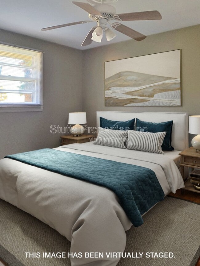 Foto del edificio - 106 Hackett Ct