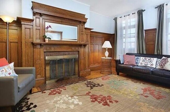 Building Photo - 1793 Beacon St