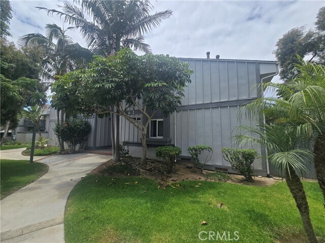 Foto del edificio - 17082 Pacific Coast Hwy