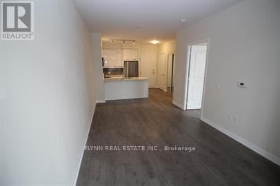 Building Photo - 65 Watergarden Dr