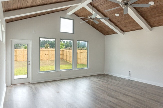 Building Photo - 1414 Landon Hills Dr