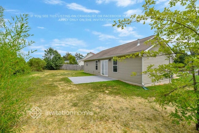 Building Photo - 5906 Barefoot Ln