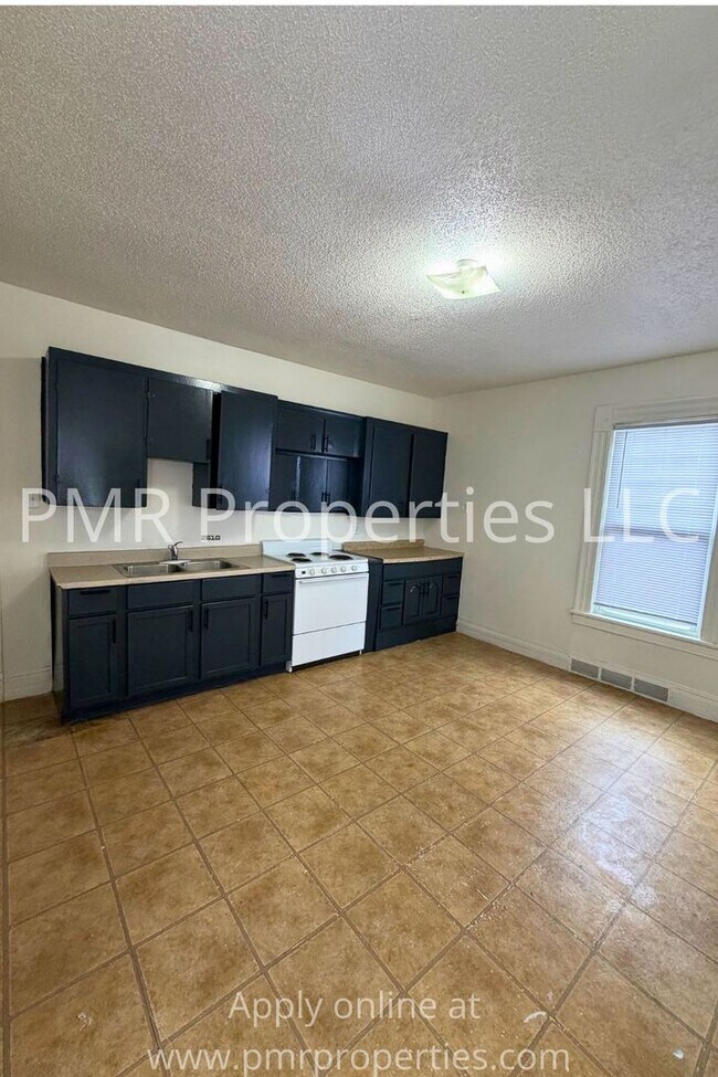 Foto del edificio - 613 N 22nd St