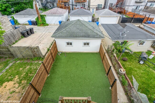 Foto del edificio - 3821 N Whipple St