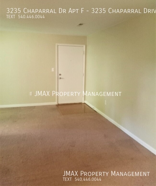 Building Photo - 3235 Chaparral Dr