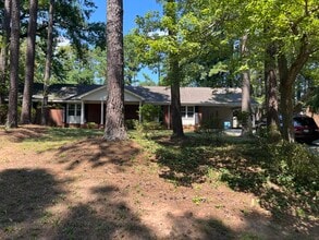 Building Photo - 4718 Rembert Dr