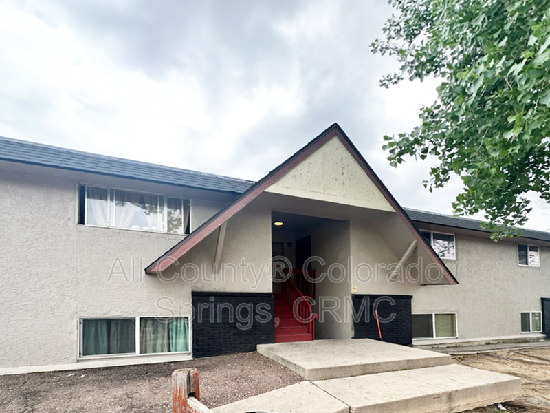 Primary Photo - 2119 Preuss Rd