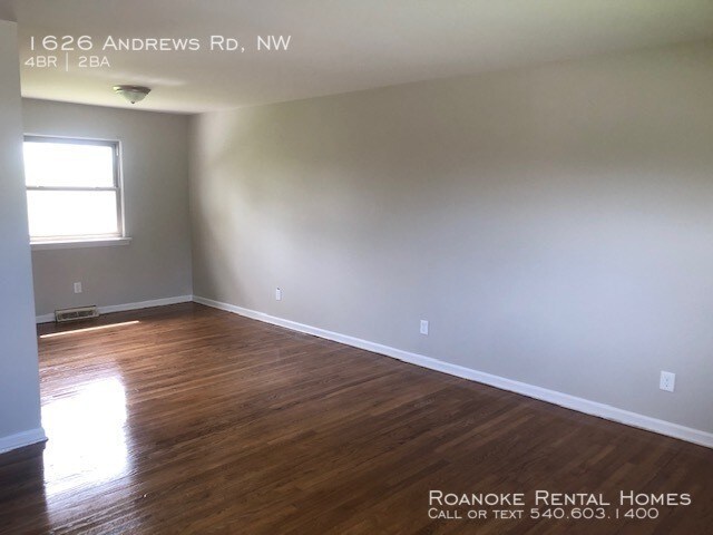 Building Photo - 1626 Andrews Rd, NW