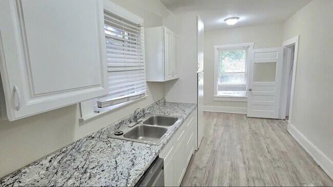 Foto del edificio - 2805 S Jennings St