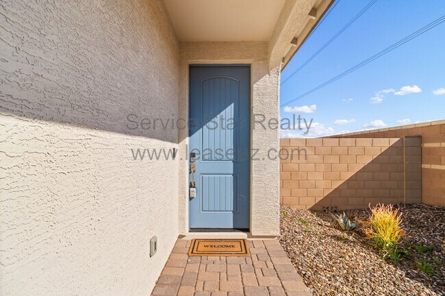 Building Photo - 4831 S 119th Dr