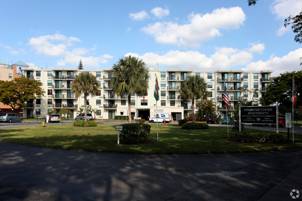 Primary Photo - Pembroke Tower Apartments