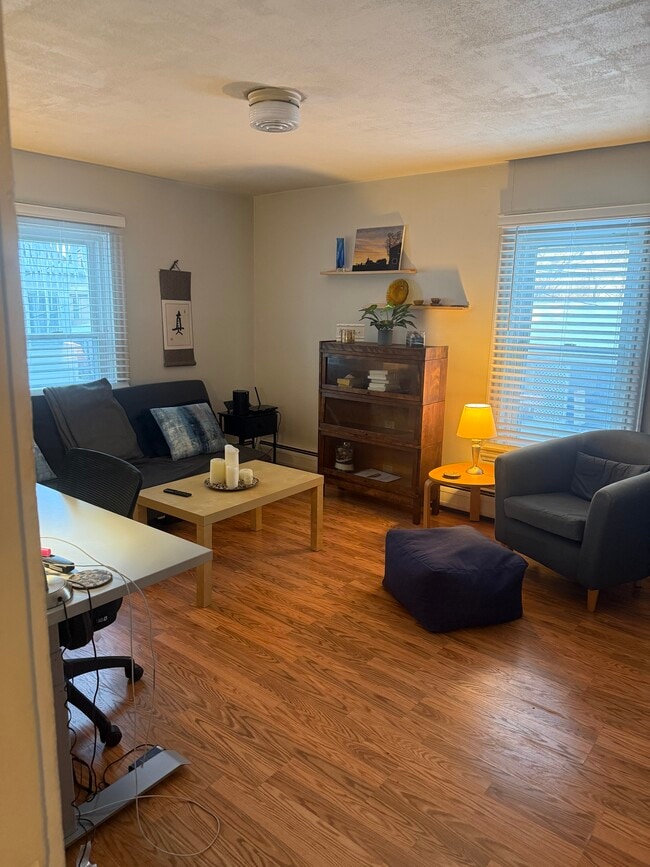 Photo - 51.5 Latham Ct Townhome