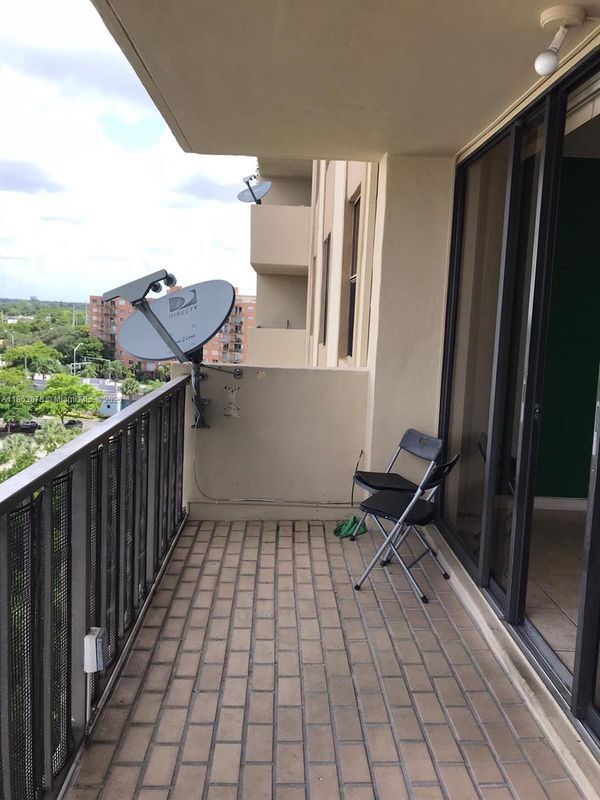 Foto del edificio - 1470 NE 123rd St