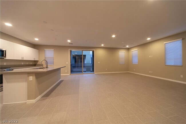 Foto del edificio - 11290 Kraft Mountain Ave