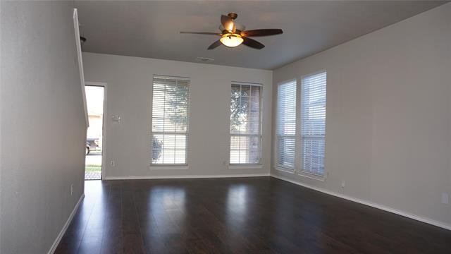 Foto del edificio - 5613 Penwell Dr
