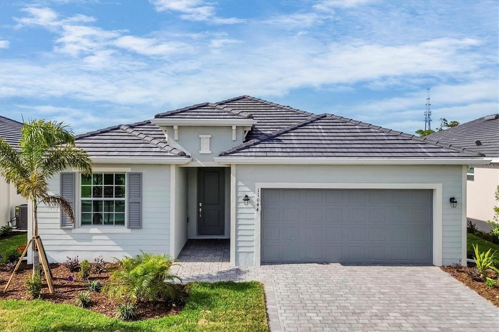 Foto principal - 11044 Pinot Dr